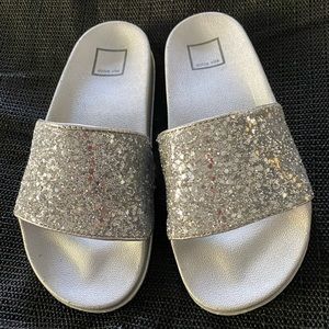 Girls Dolce Vita sparkling slides